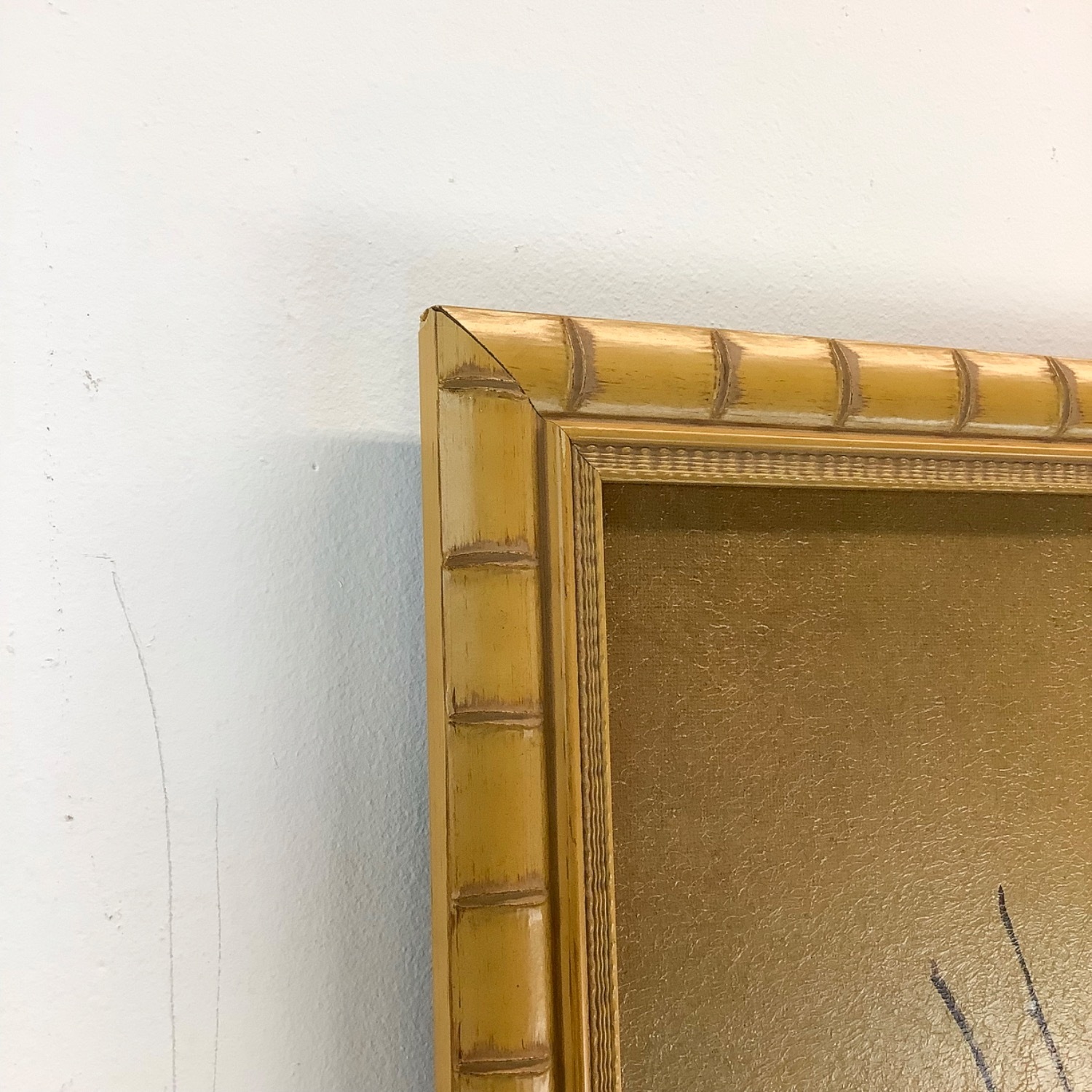 Vintage Gilt Frame Floral Artwork a Pair - image-18