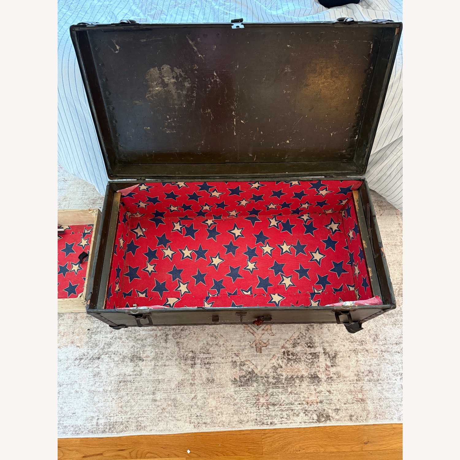 Vintage WWII Military Trunk  - image-14