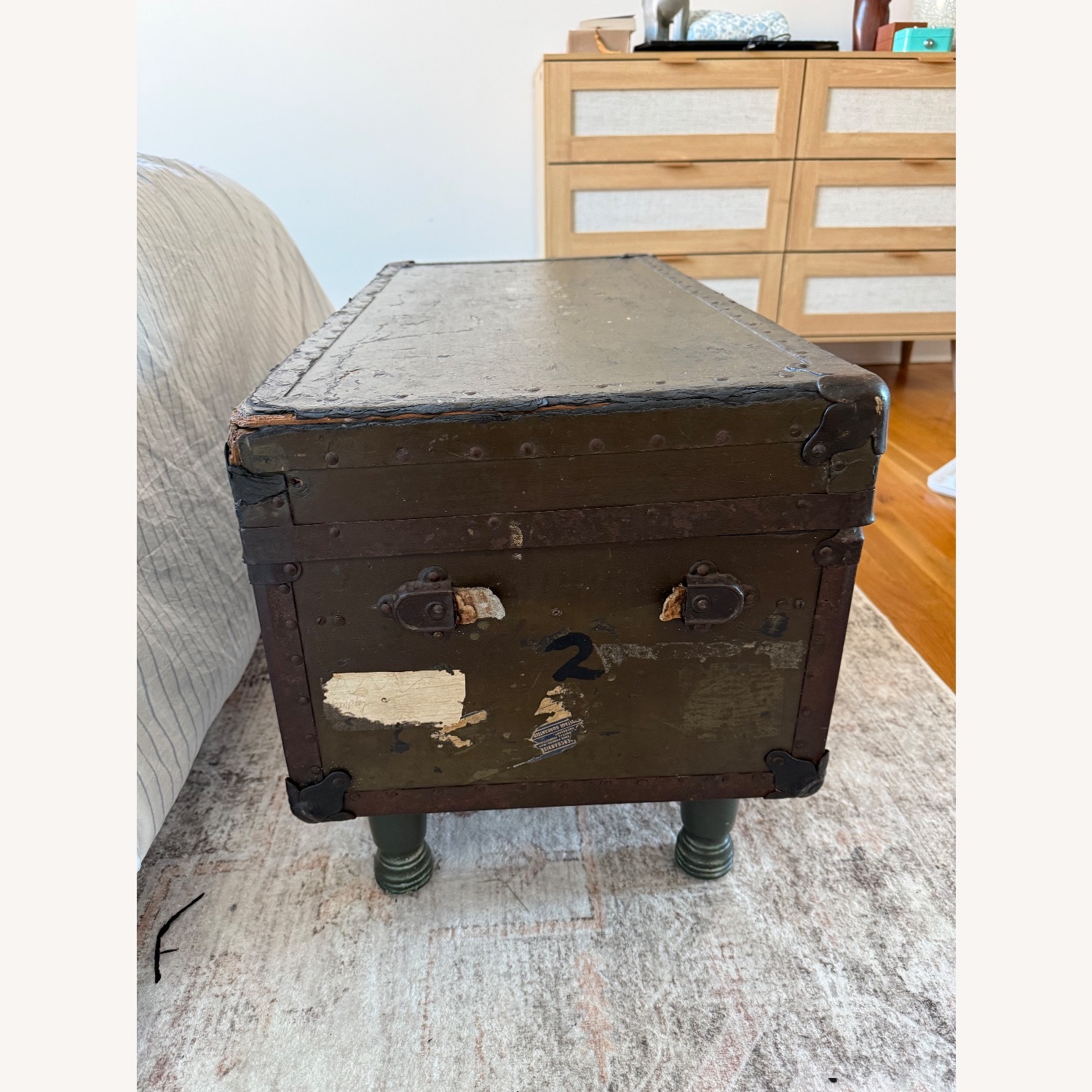 Vintage WWII Military Trunk  - image-10