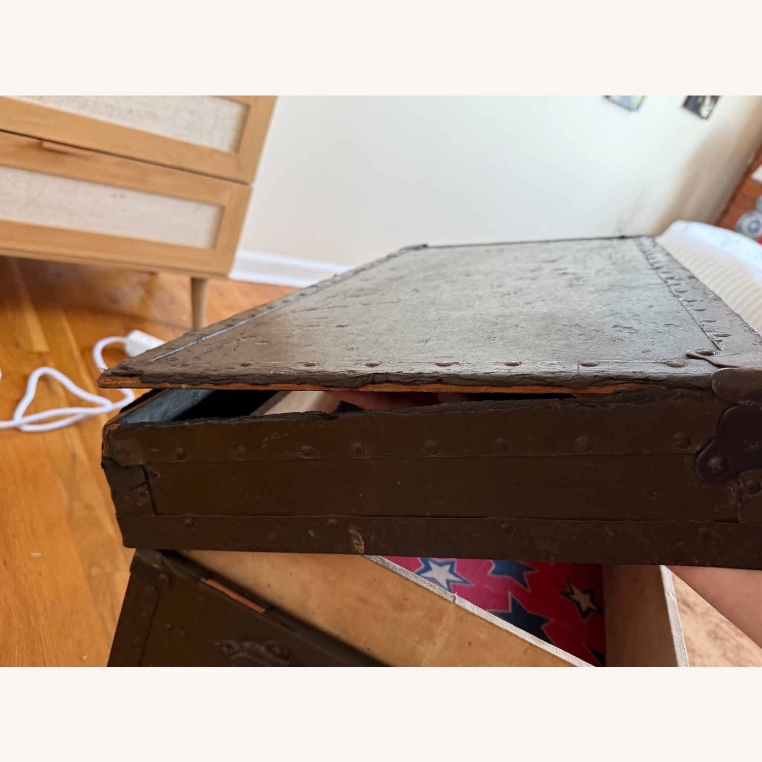 Vintage WWII Military Trunk  - image-7