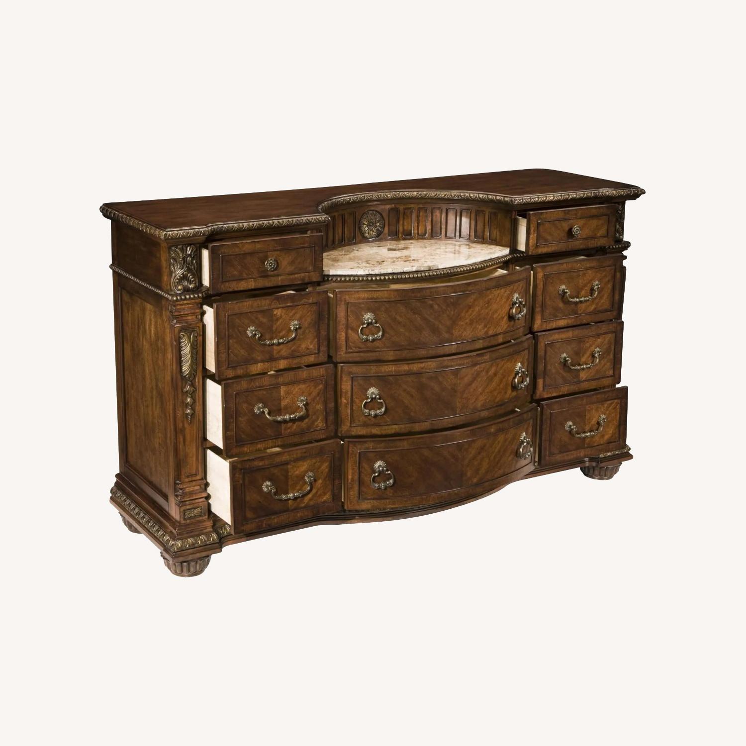 Raymour & Flanigan Wilshire Bedroom Dresser - image-0