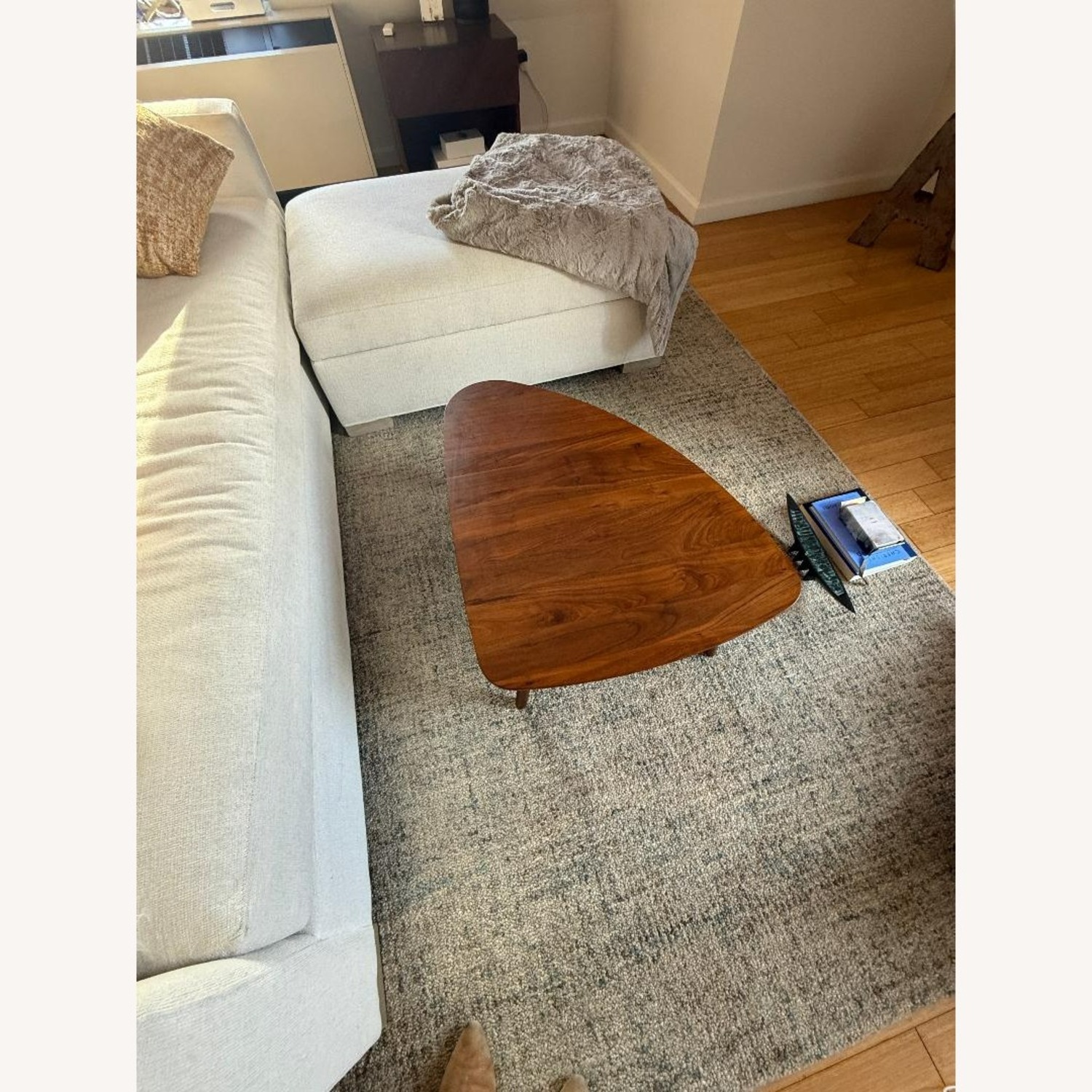 Article Loopi Wool Area Rug 8' x 10' - image-2