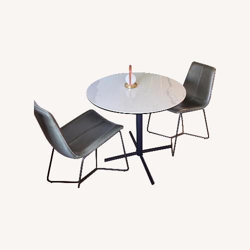 Used Knoll Saarinen White Marble Dining Sets for sale on AptDeco