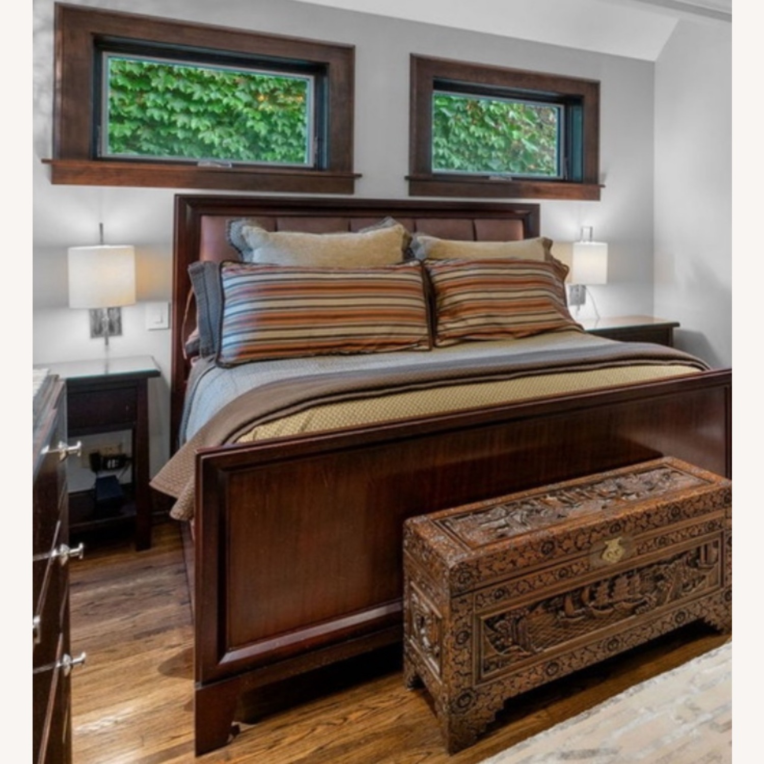 Solid Sood Queen Size Bed - image-2