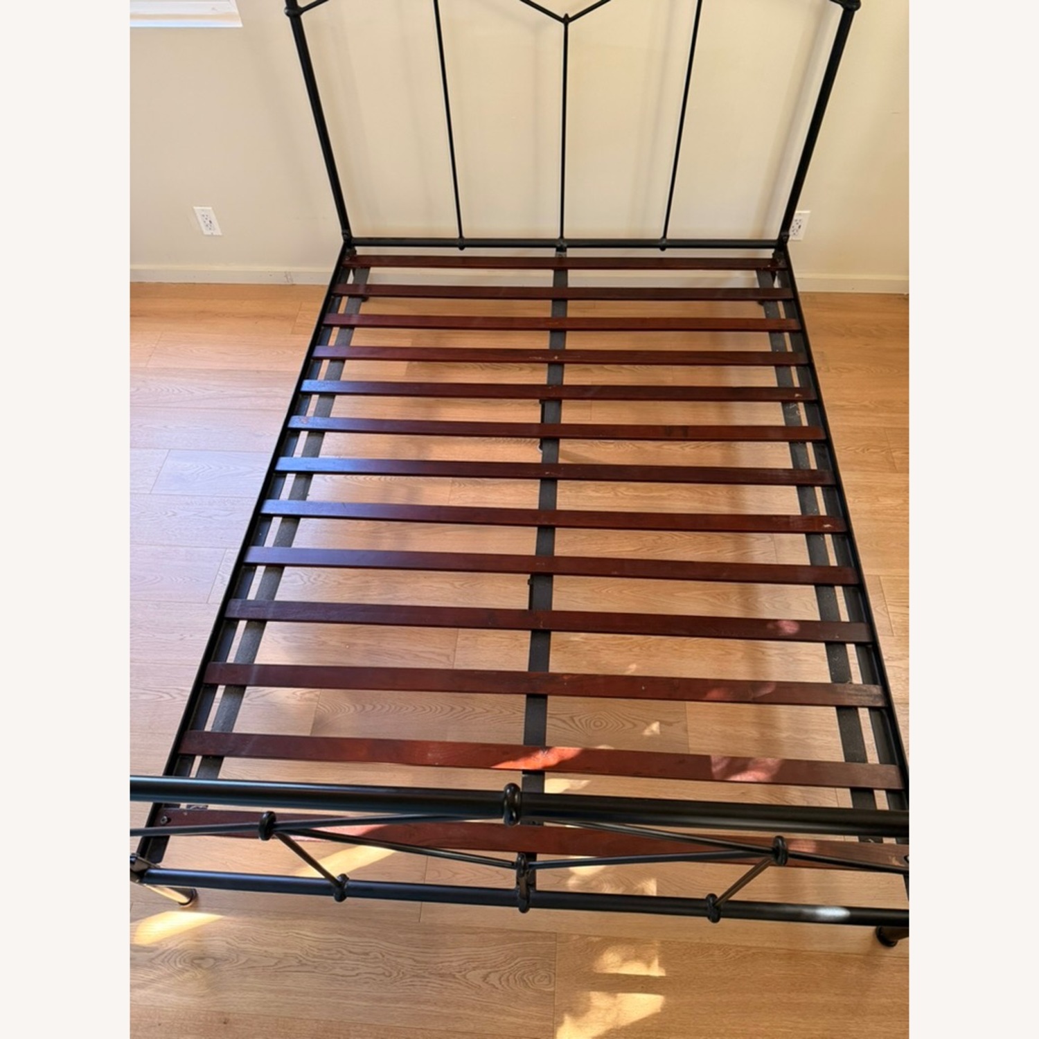 Four Hands Casey Bed Queen - image-4