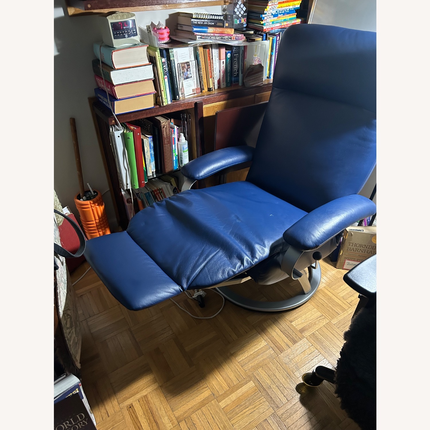 Percival Lafer Kiri Leather Recliner - image-5