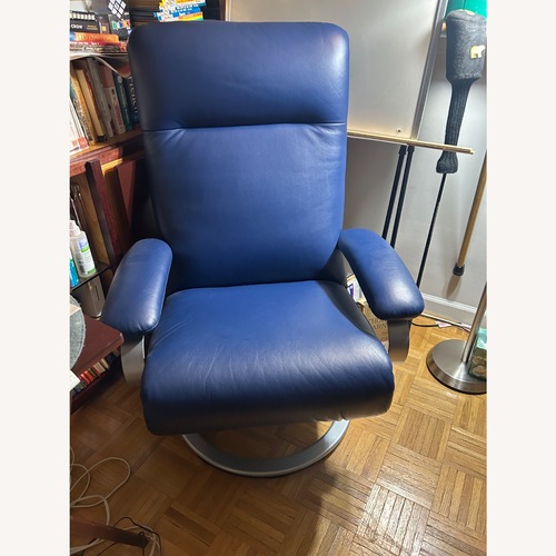Used Percival Lafer Kiri Leather Recliner for sale on AptDeco