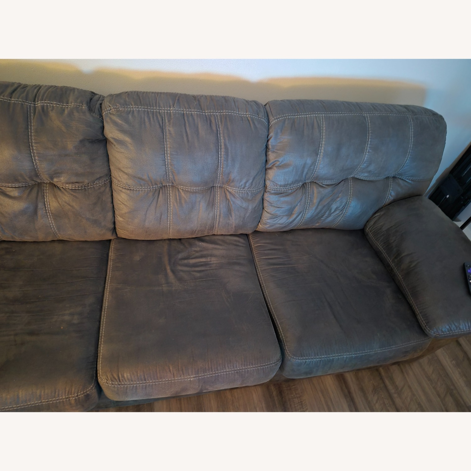 Ashley Sectional - image-2