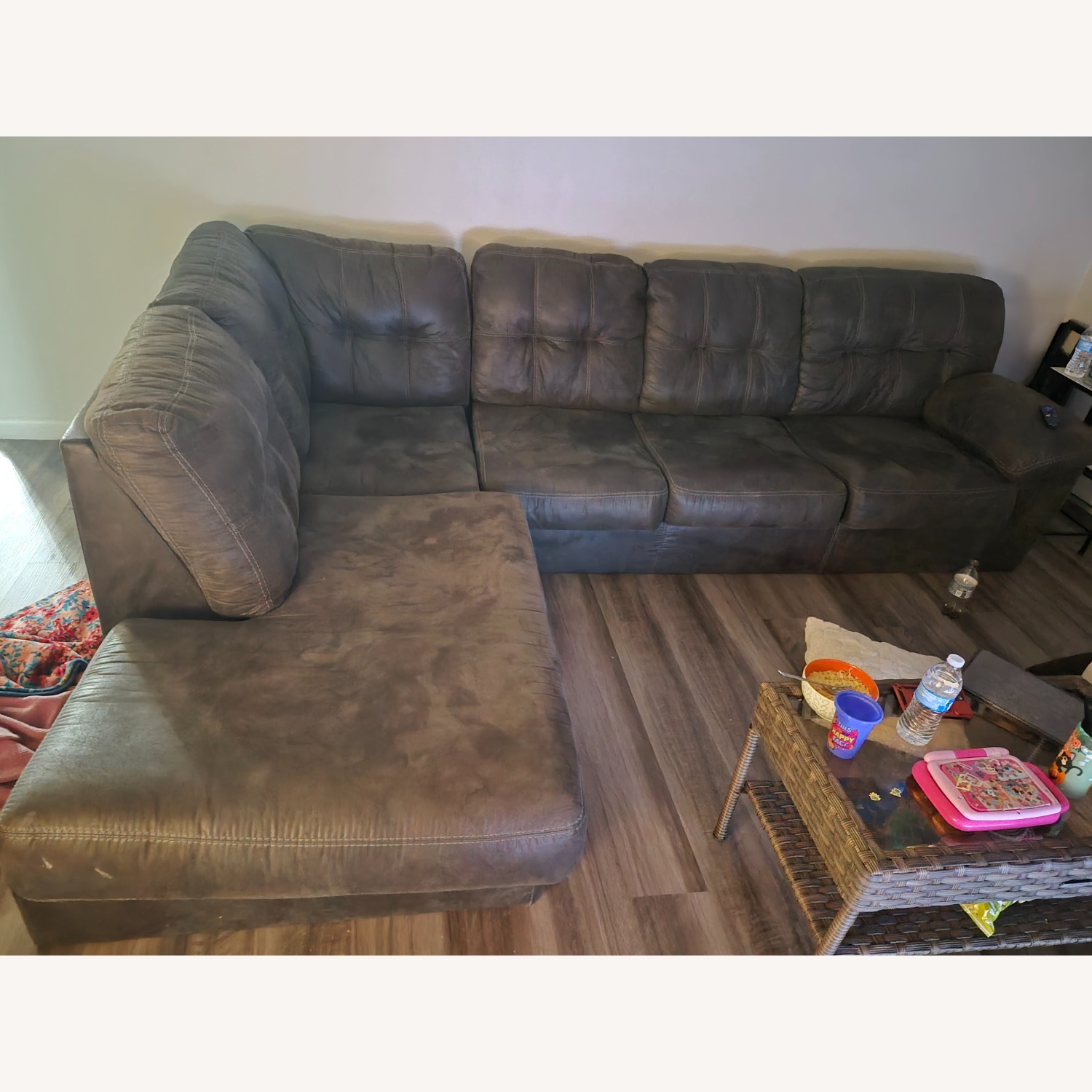 Ashley Sectional - image-1