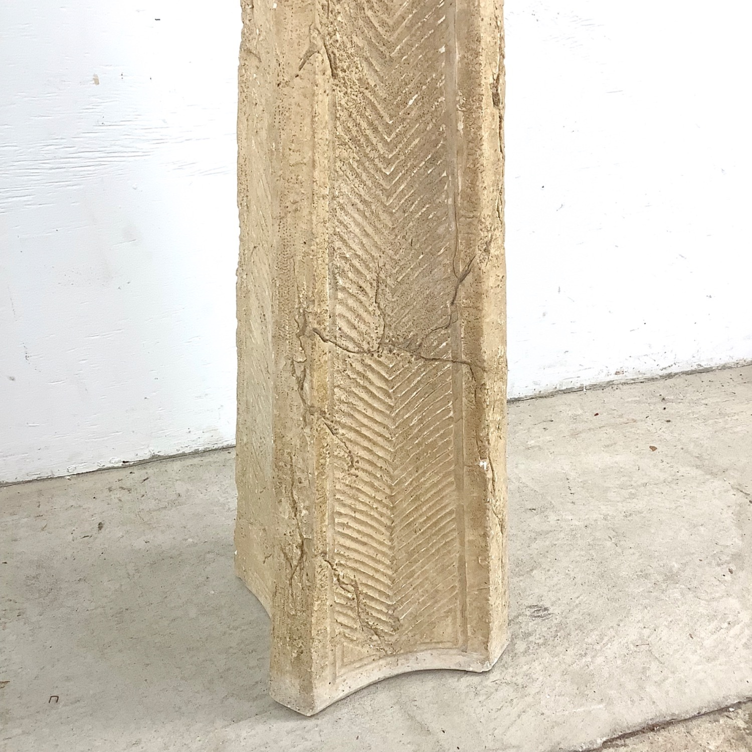 Vintage Modern Stone Obelisk Floor Lamp - image-16
