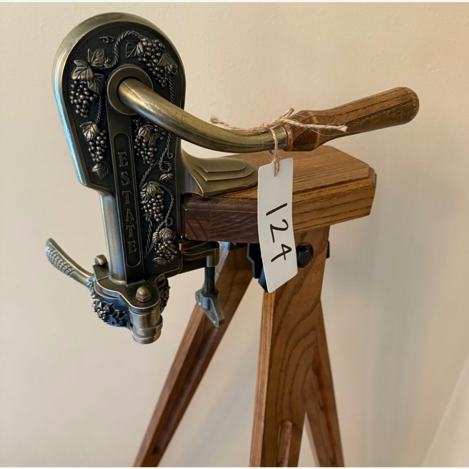 Vintage/Antique Dark Brown Wood Décor - image-5