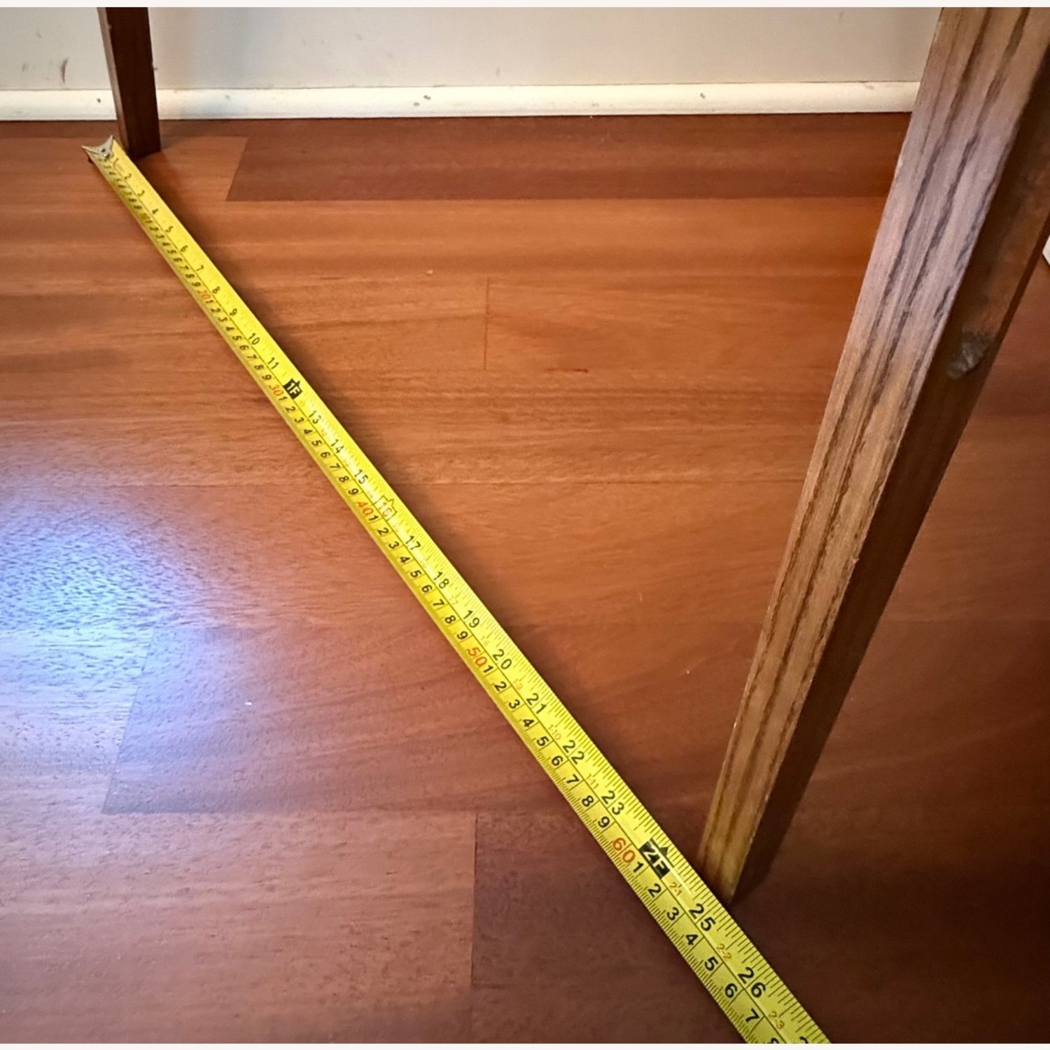 Vintage/Antique Dark Brown Wood Décor - image-8