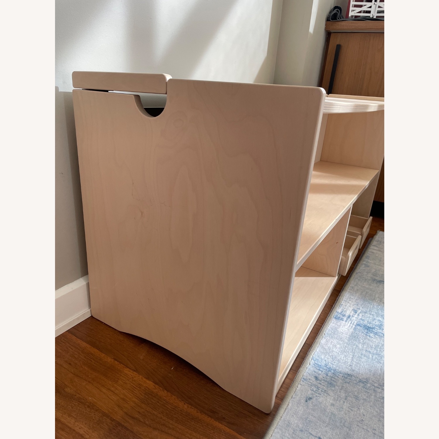 Lovevery Montessori Playshelf - image-7