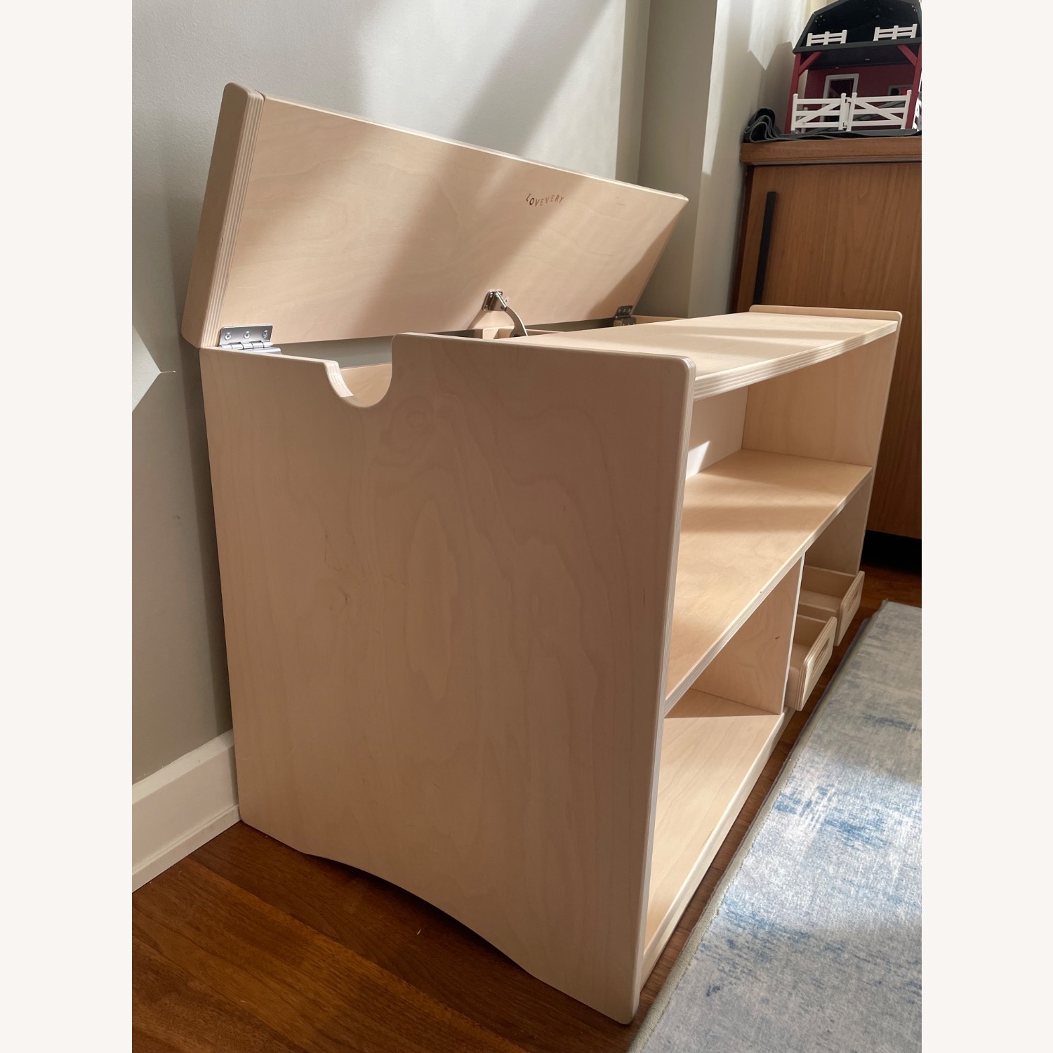 Lovevery Montessori Playshelf - image-6
