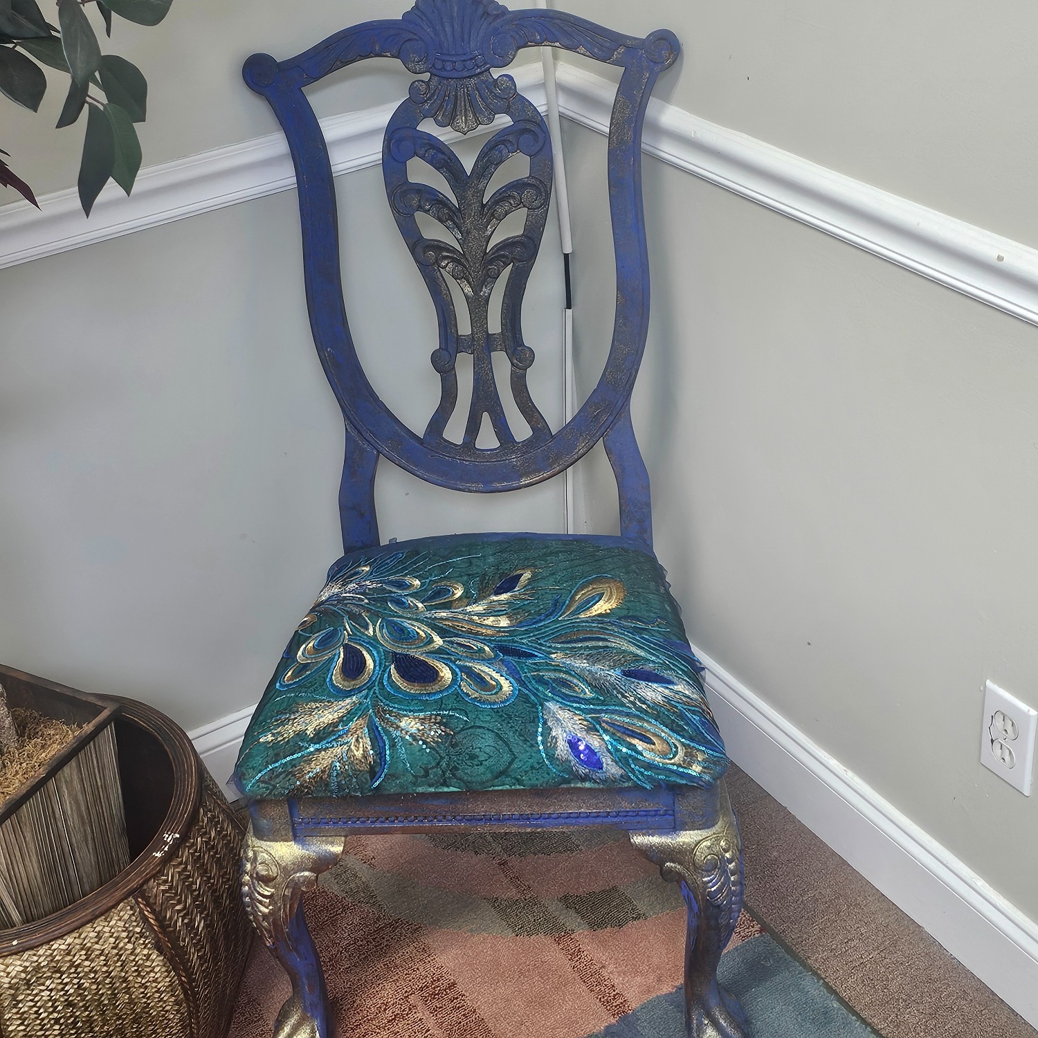 Vintage Accent Chair - image-2