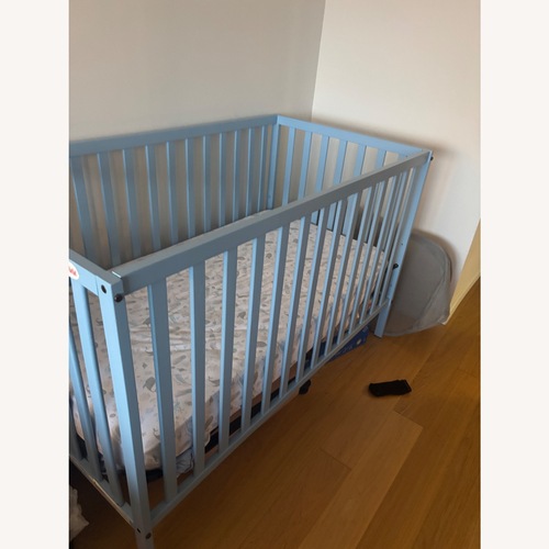 Used Palmer 3 -in-1 Convertible Crib for sale on AptDeco