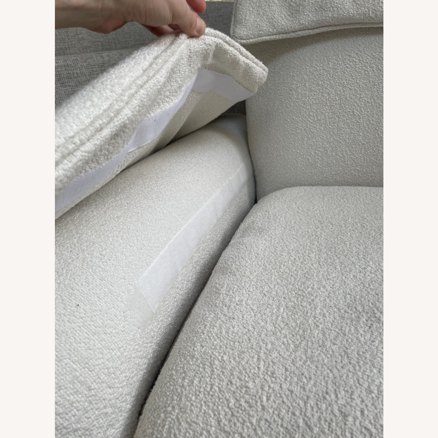 De Sede Ds-2011 White Boucle Accent Chair - image-7