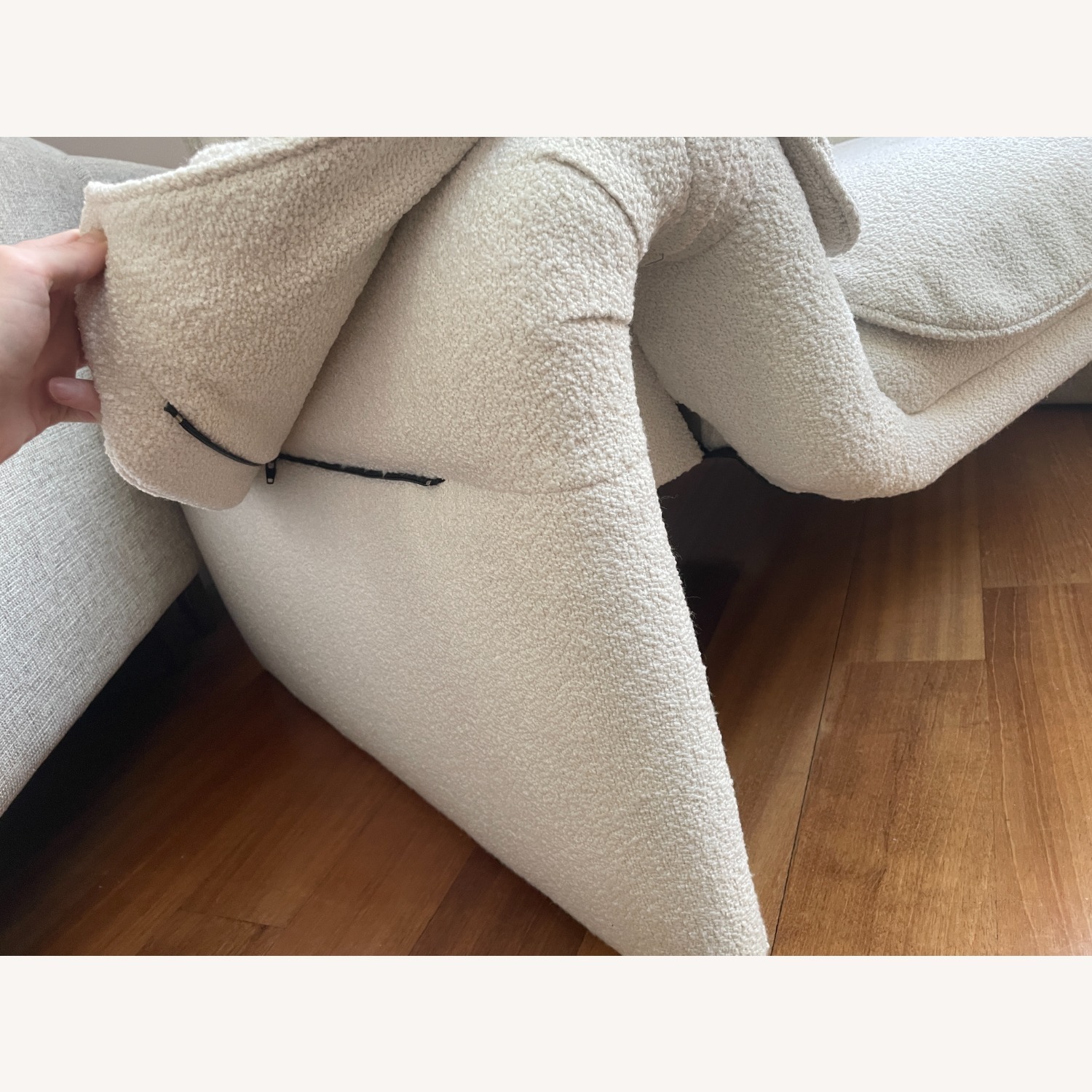 De Sede Ds-2011 White Boucle Accent Chair - image-6