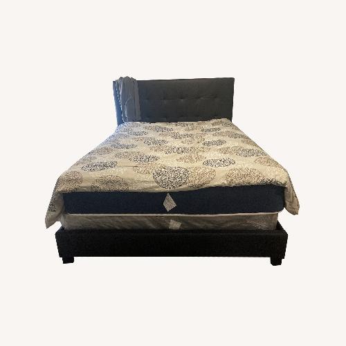 Used Contemporary Queen Bed for sale on AptDeco