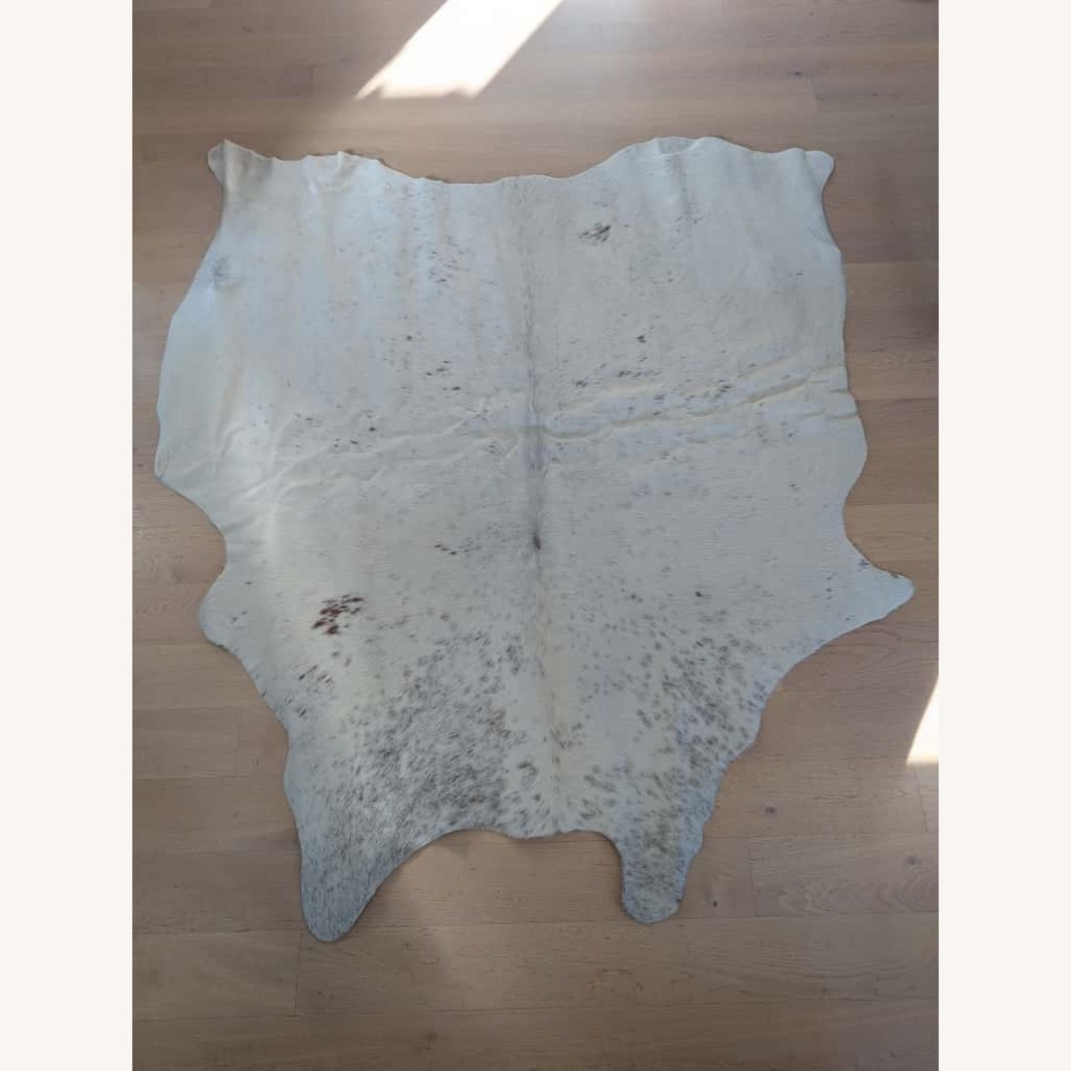 Natural Home Kobe Salt & Pepper Cowhide Rug - image-6