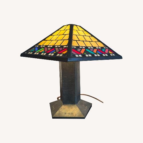 Used Vintage/Antique Finds Table Lamp for sale on AptDeco