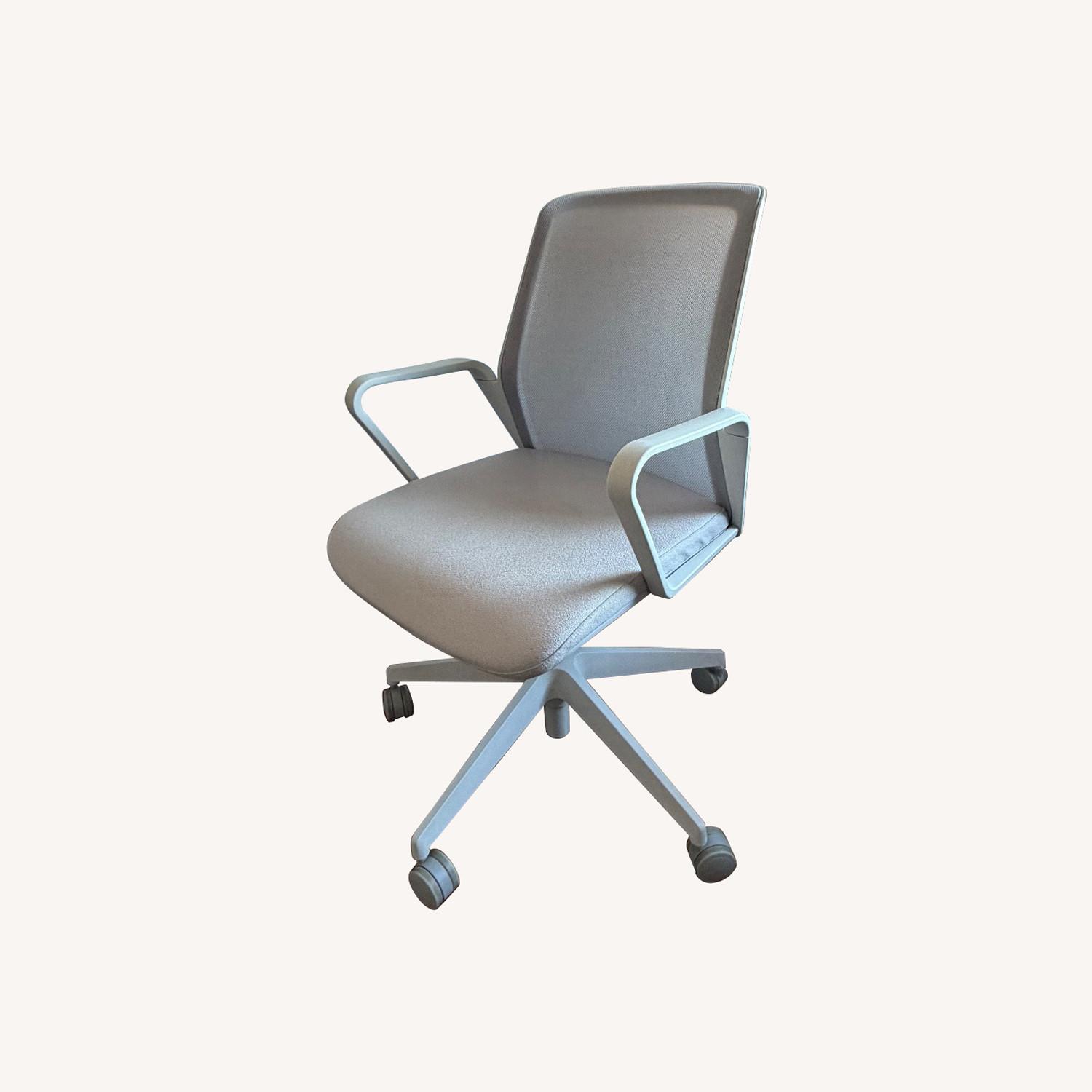 Herman Miller Verus Task Chair - image-0
