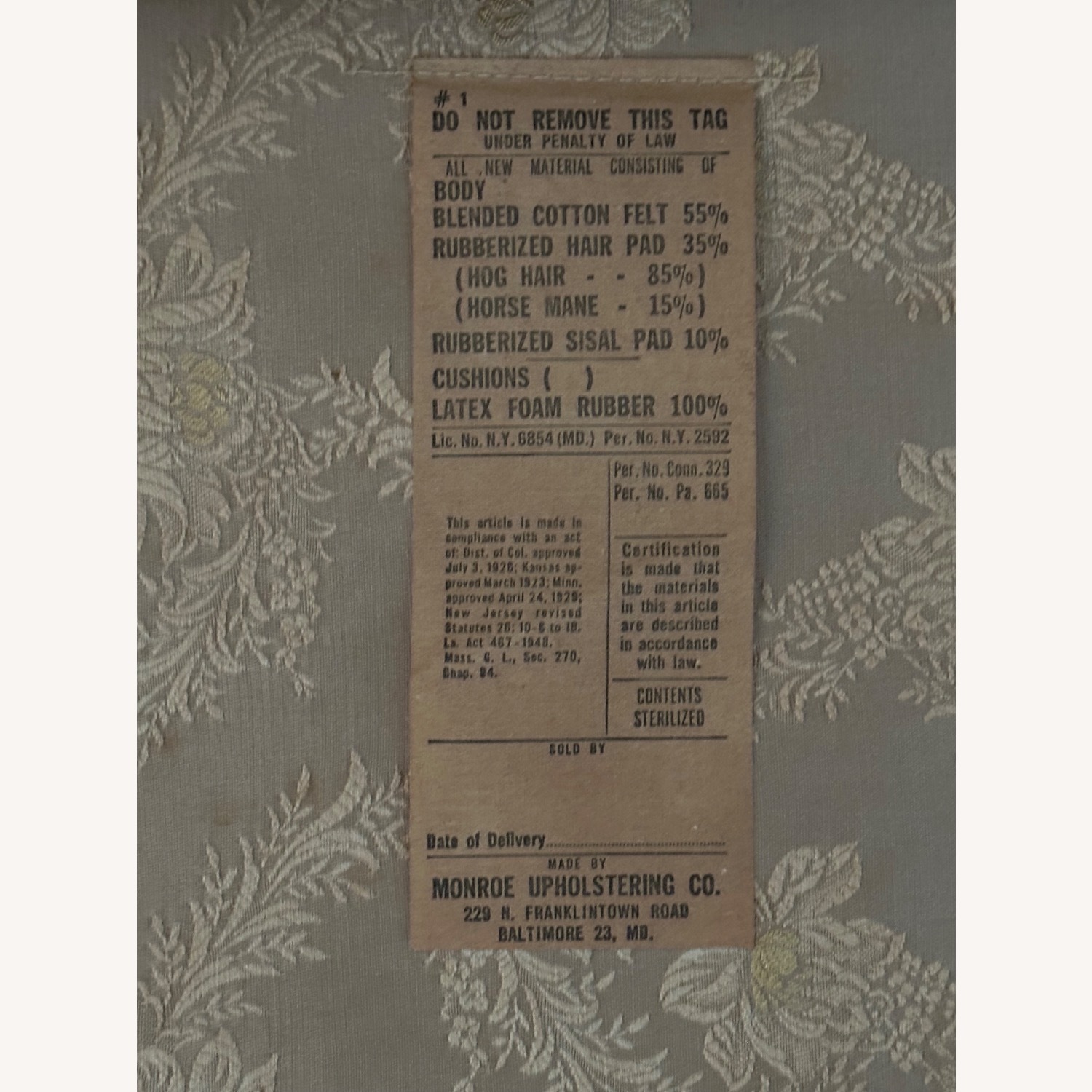 Vintage/Antique Light Brown Fabric 3+ Seater Sofa - image-9