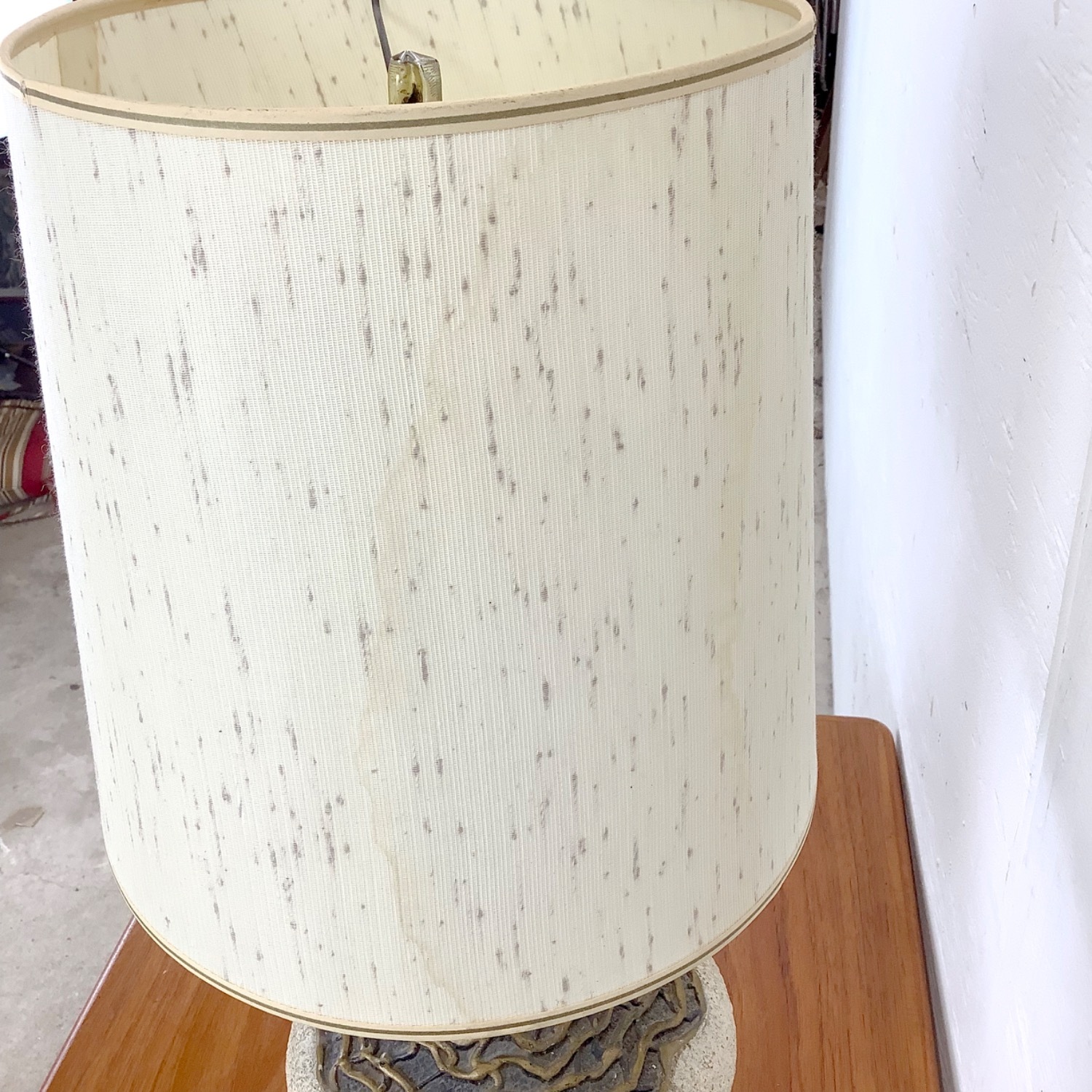 Danish Modern Ceramic Table Lamp - image-9