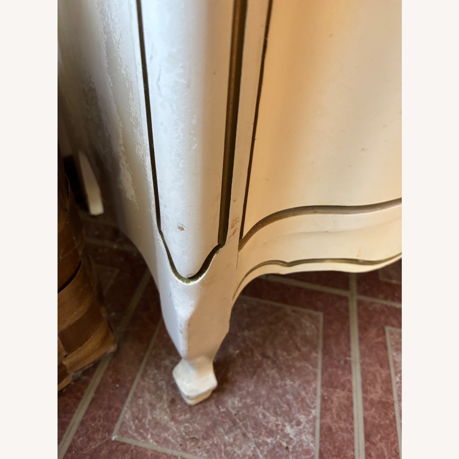 J.B. Van Sciver Co. White Dresser - image-4