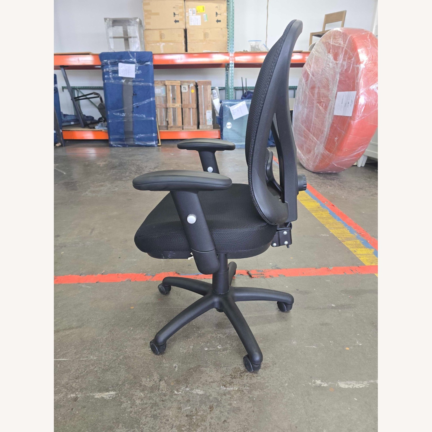 Staples Carder Ergonomic Fabric Swivel Desk Chair - image-8