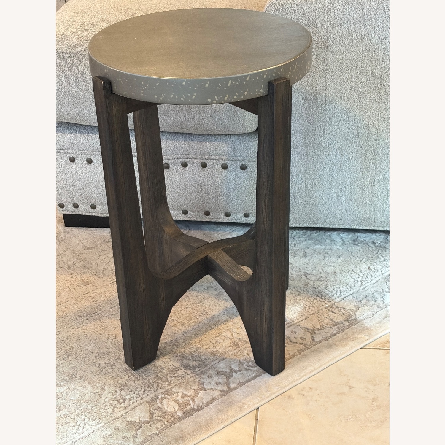 Raymour & Flanigan Gerald Round Chairside Table - image-3
