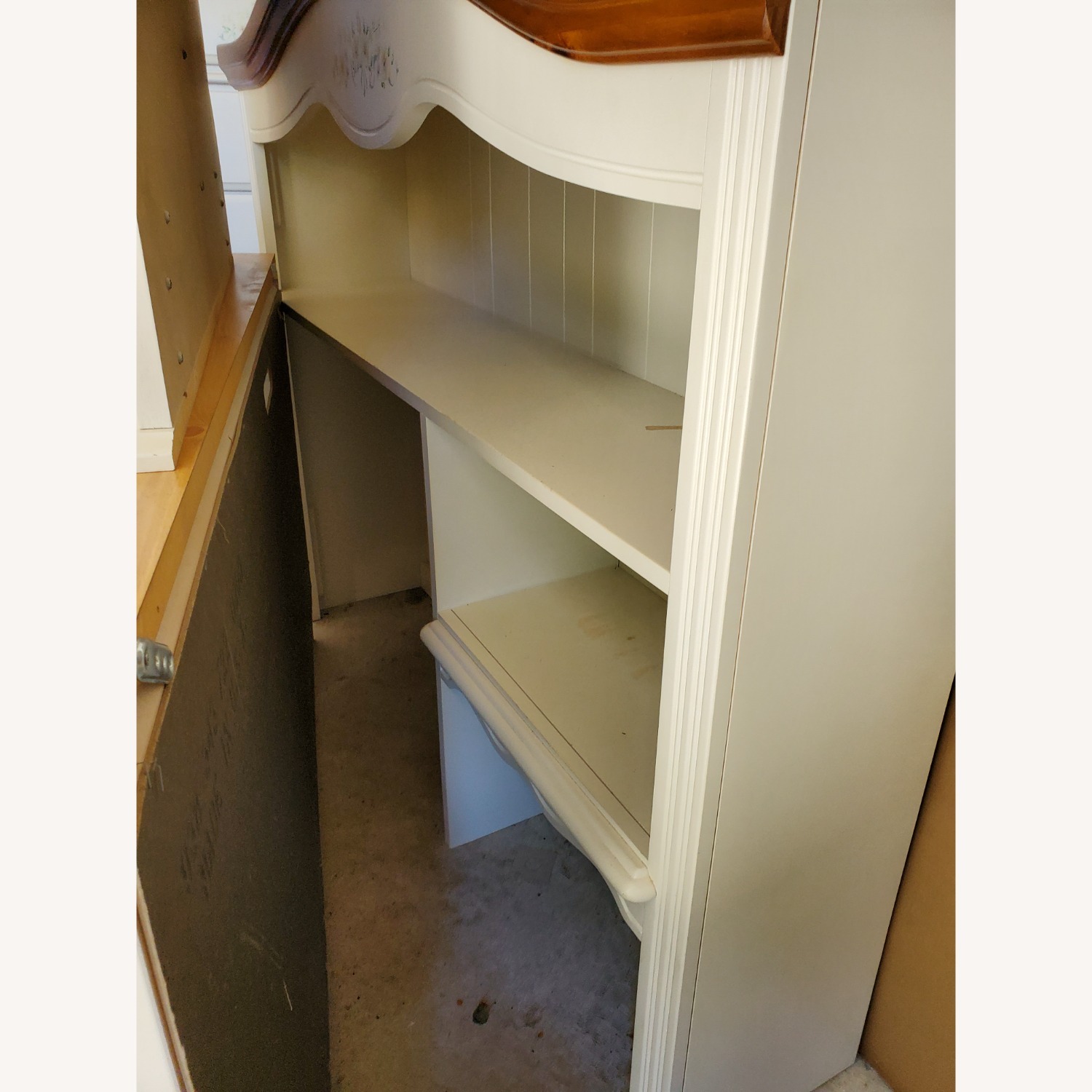 Creamy Hutch - image-2