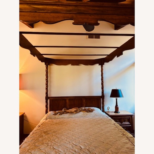 Used Henredon Four-Poster Canopy Bed for sale on AptDeco