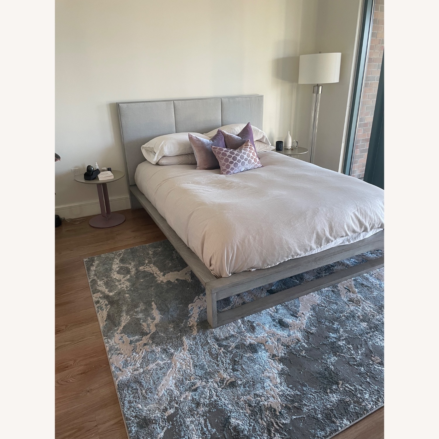 Light Gray Area Rug 6' x 9' - image-3