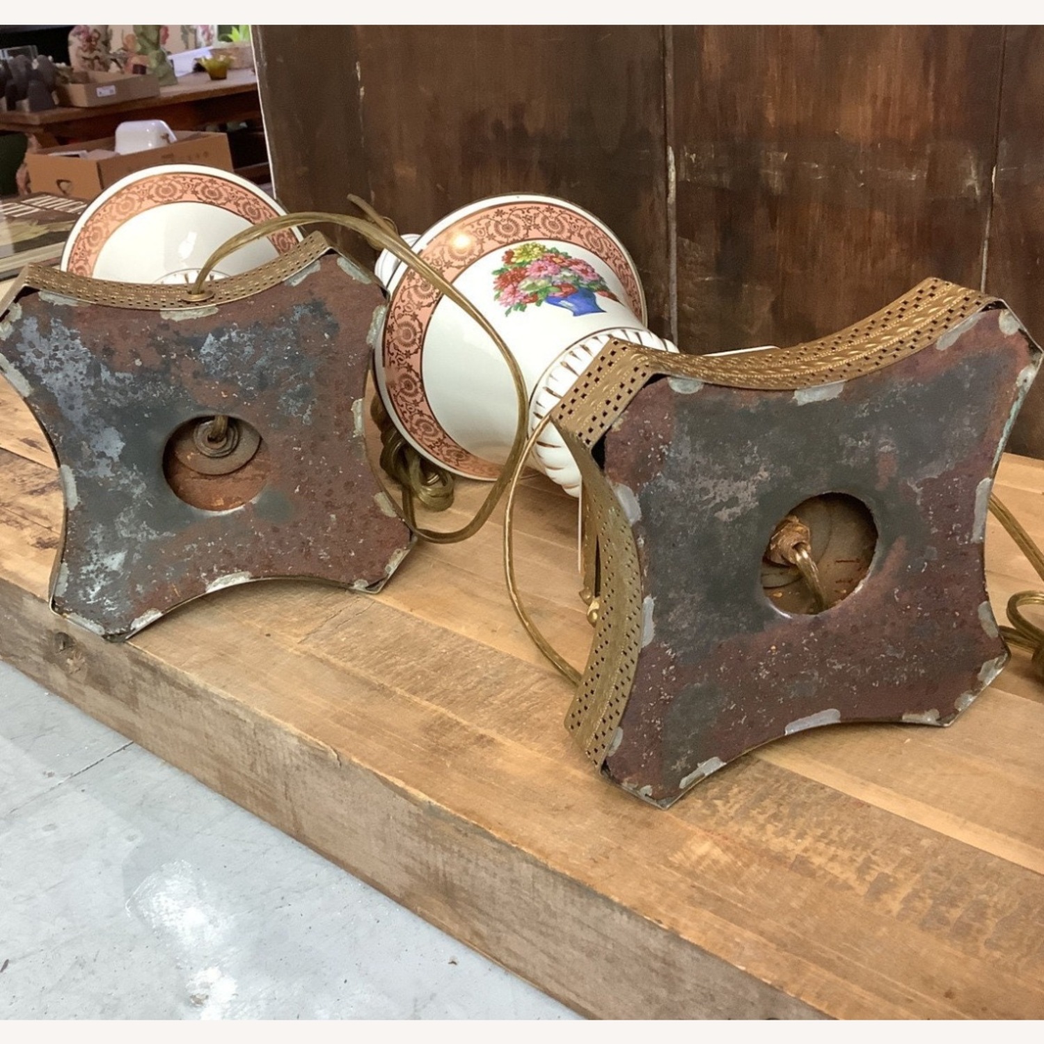 Pair Vintage Porcelain Lamps - image-9