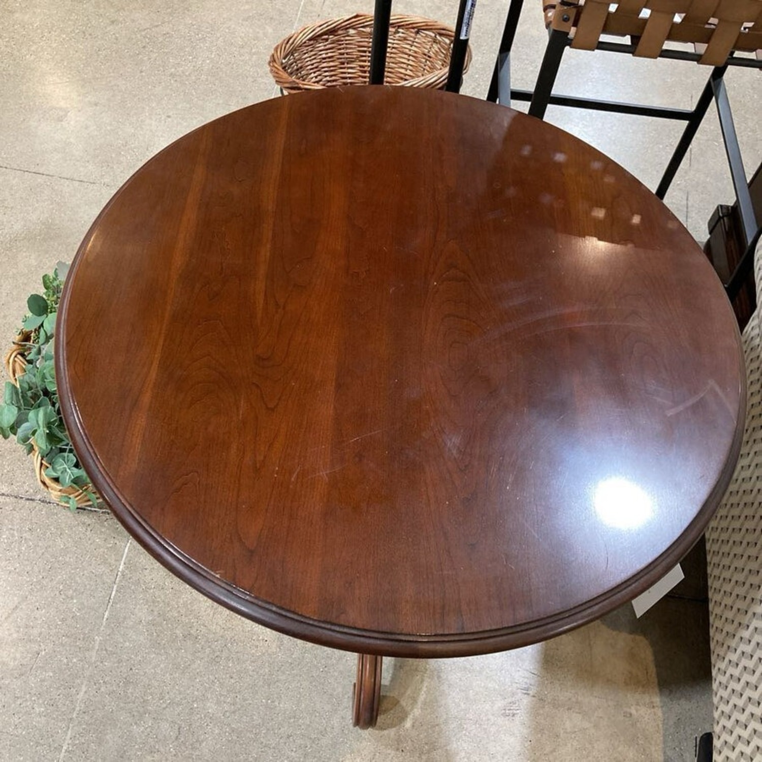 Ethan Allen Regent's Park Round Side Table - image-8