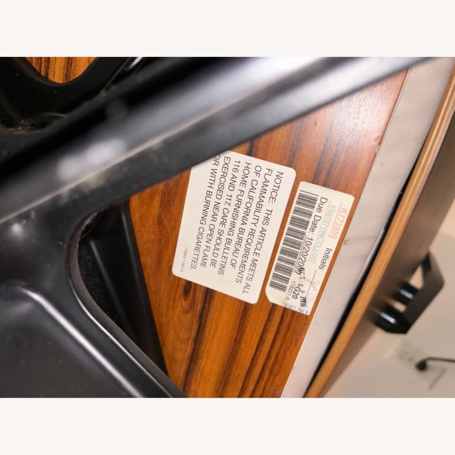 Herman Miller Eames Lounge Chair & Ottoman - image-5