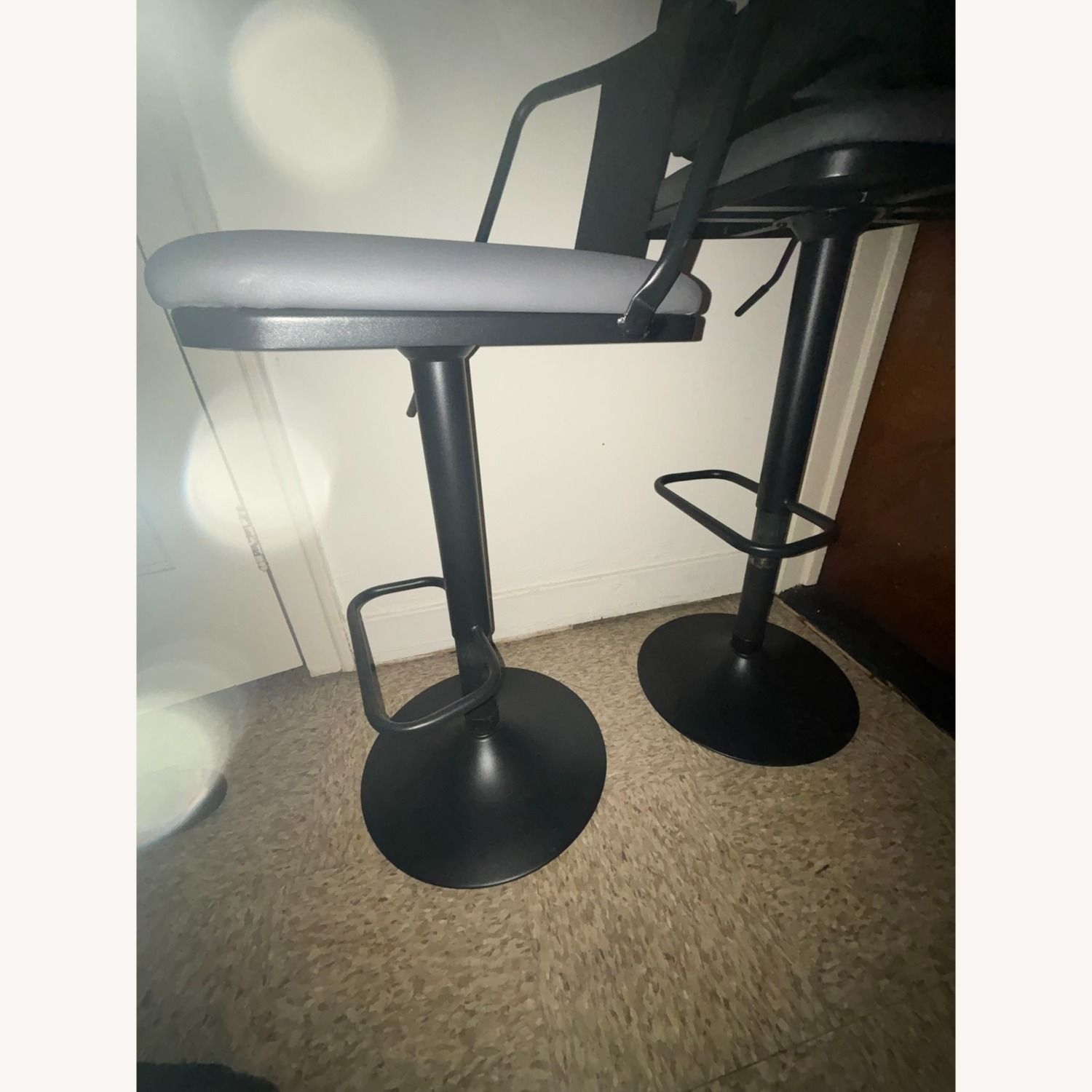 Raynesys Bar Stool Chairs - image-3