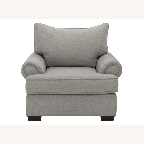 Used Raymour & Flanigan Caldwell Living Room Chair for sale on AptDeco