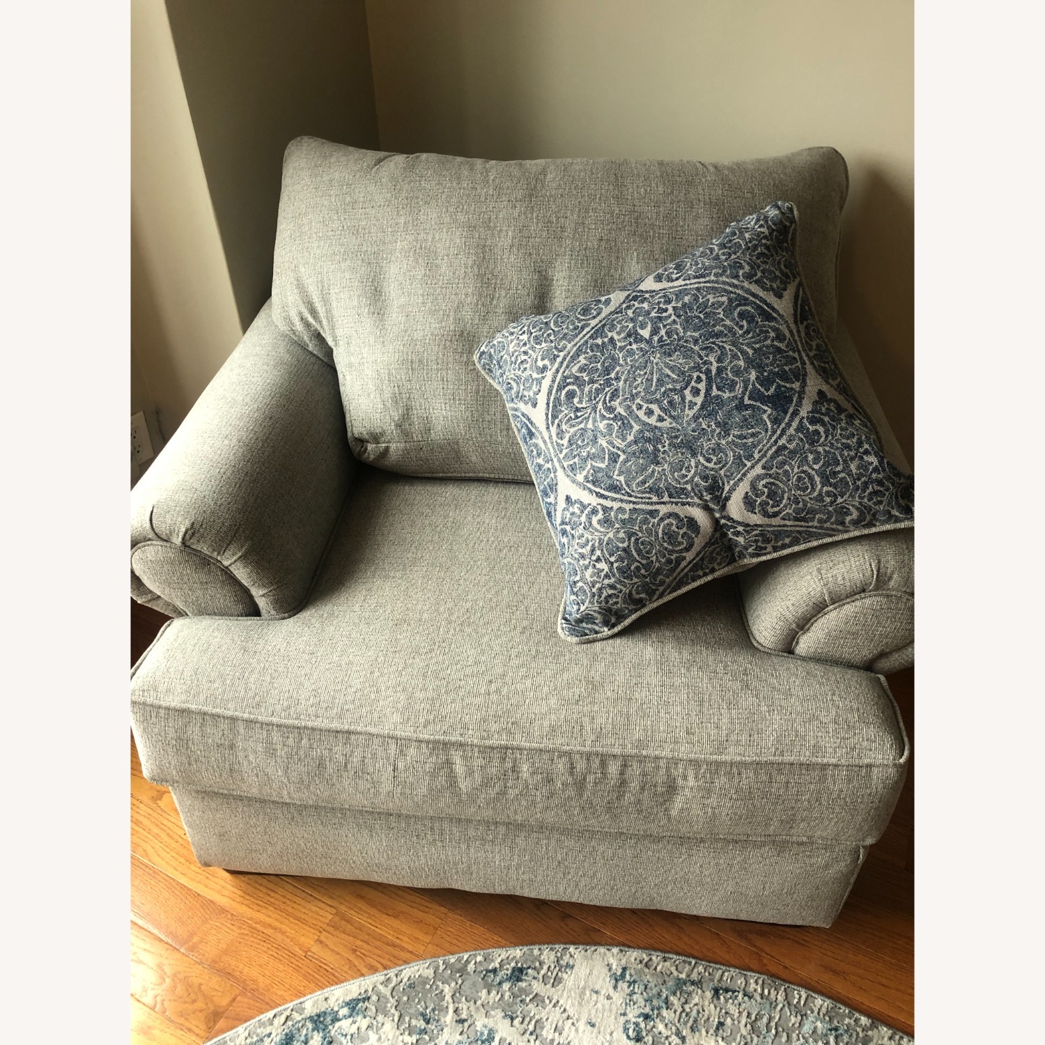 Raymour & Flanigan Caldwell Living Room Chair - image-2