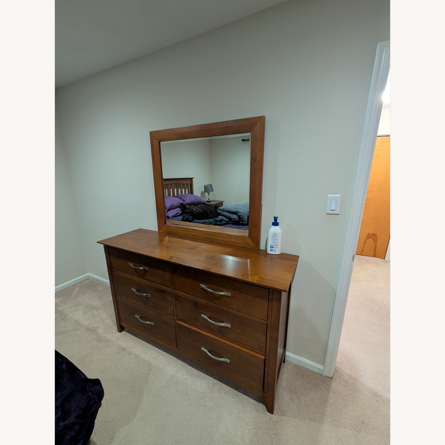 Raymour & Flanigan Elegant Baronet Dresser - image-1