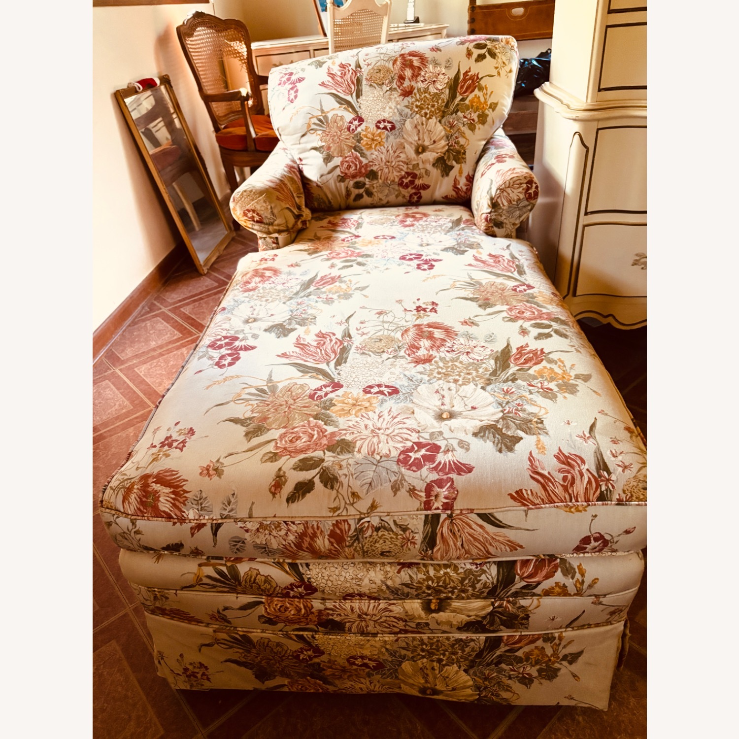 Vintage/Antique Finds Chaise Lounge - image-1