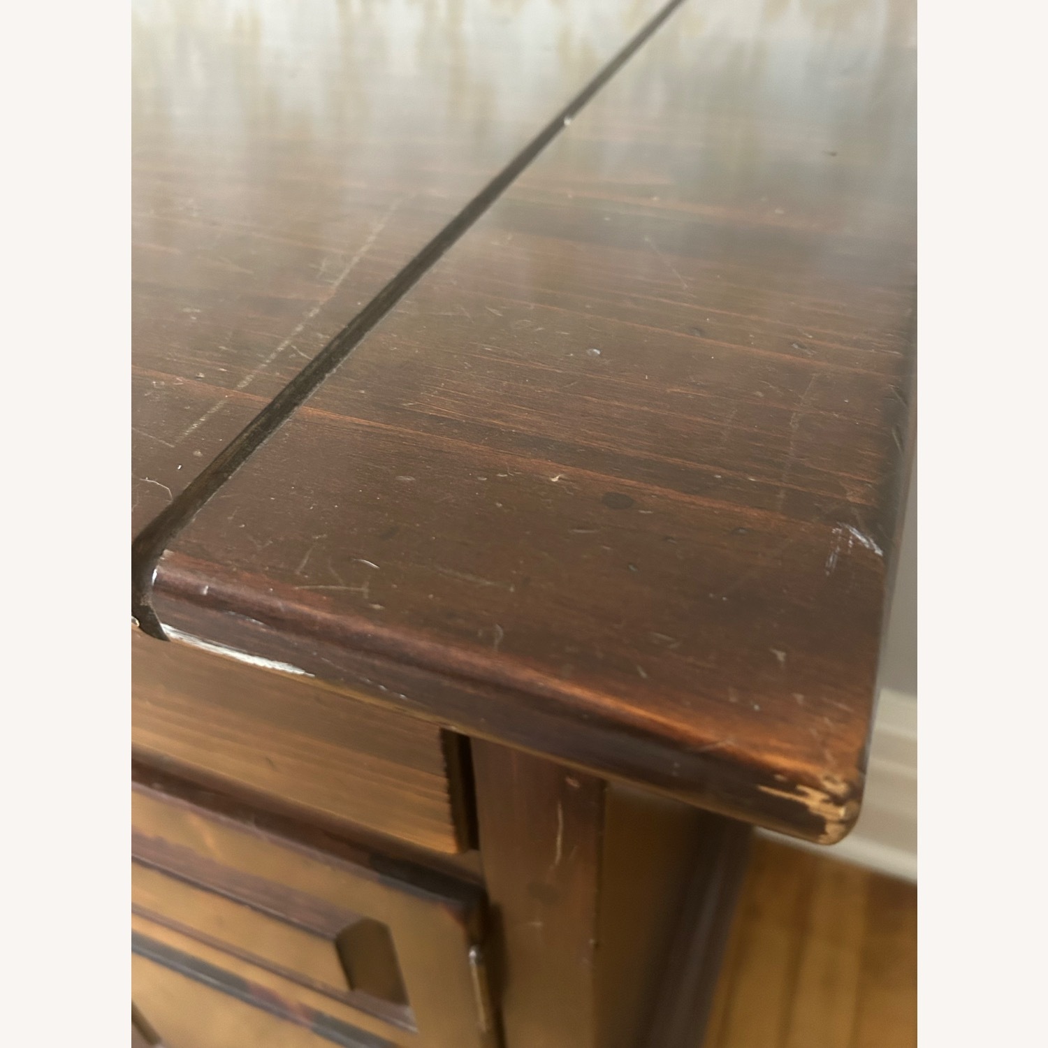 Ethan Allen Dining Room Buffet/Hutch - image-7