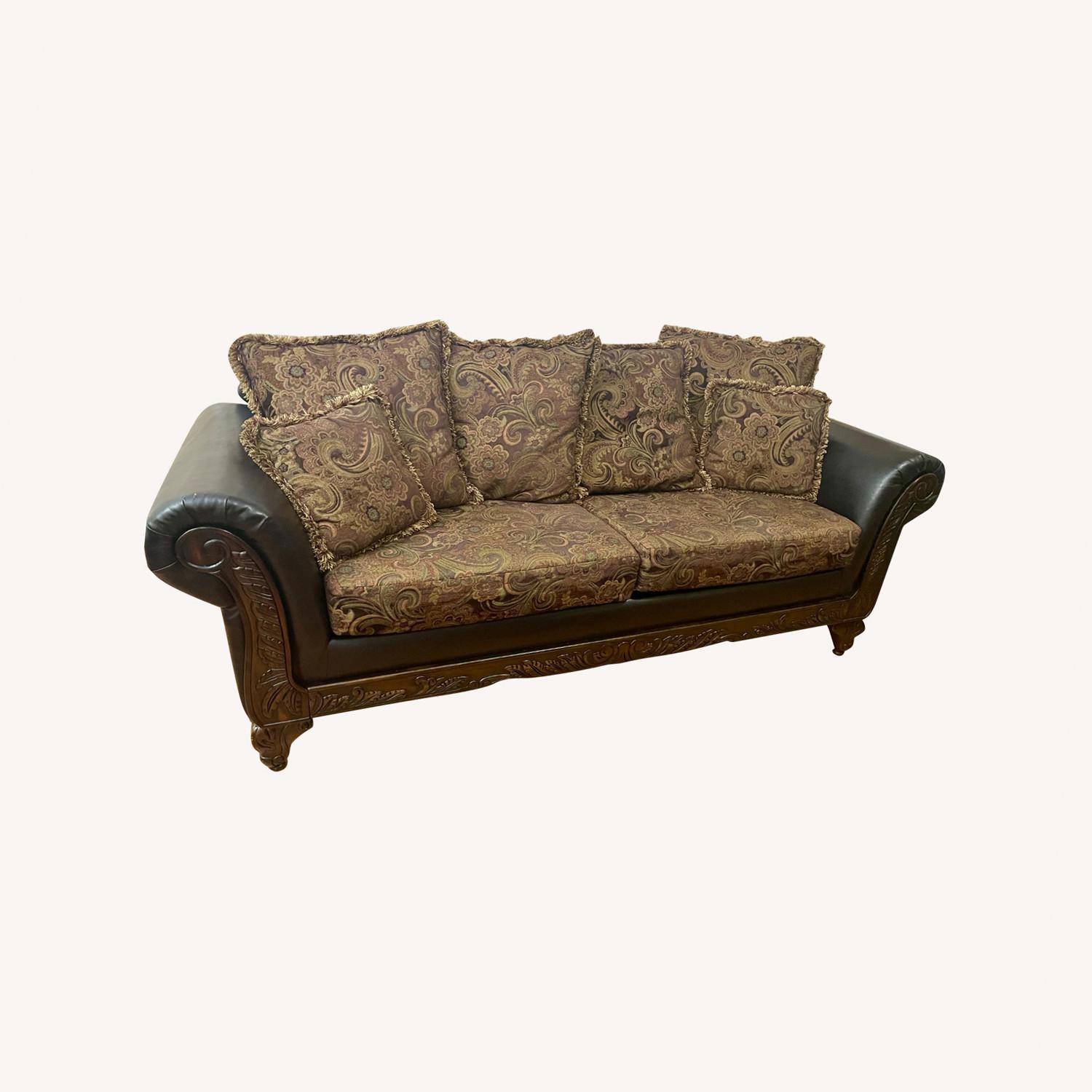 Contemporary Sofa - image-0