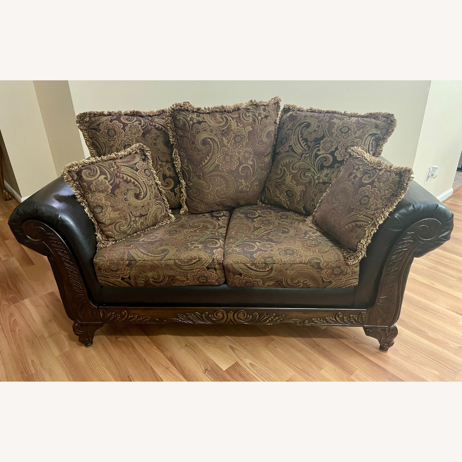 Contemporary Sofa - image-1