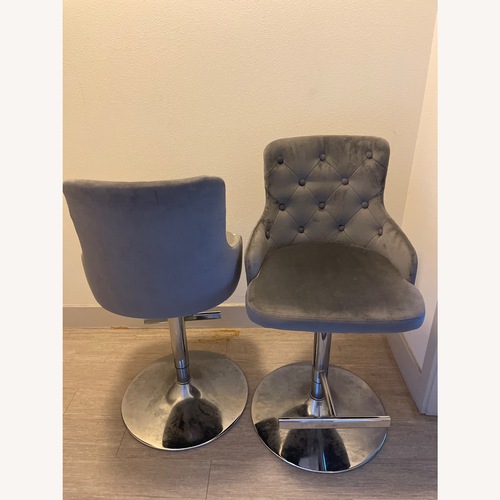 Used Living Spaces 2 Bar Stools for sale on AptDeco