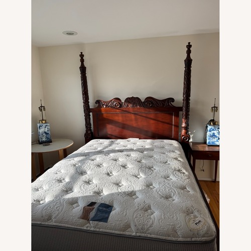 Used Back Sense Cloud Cushion White Fabric Queen Bed for sale on AptDeco