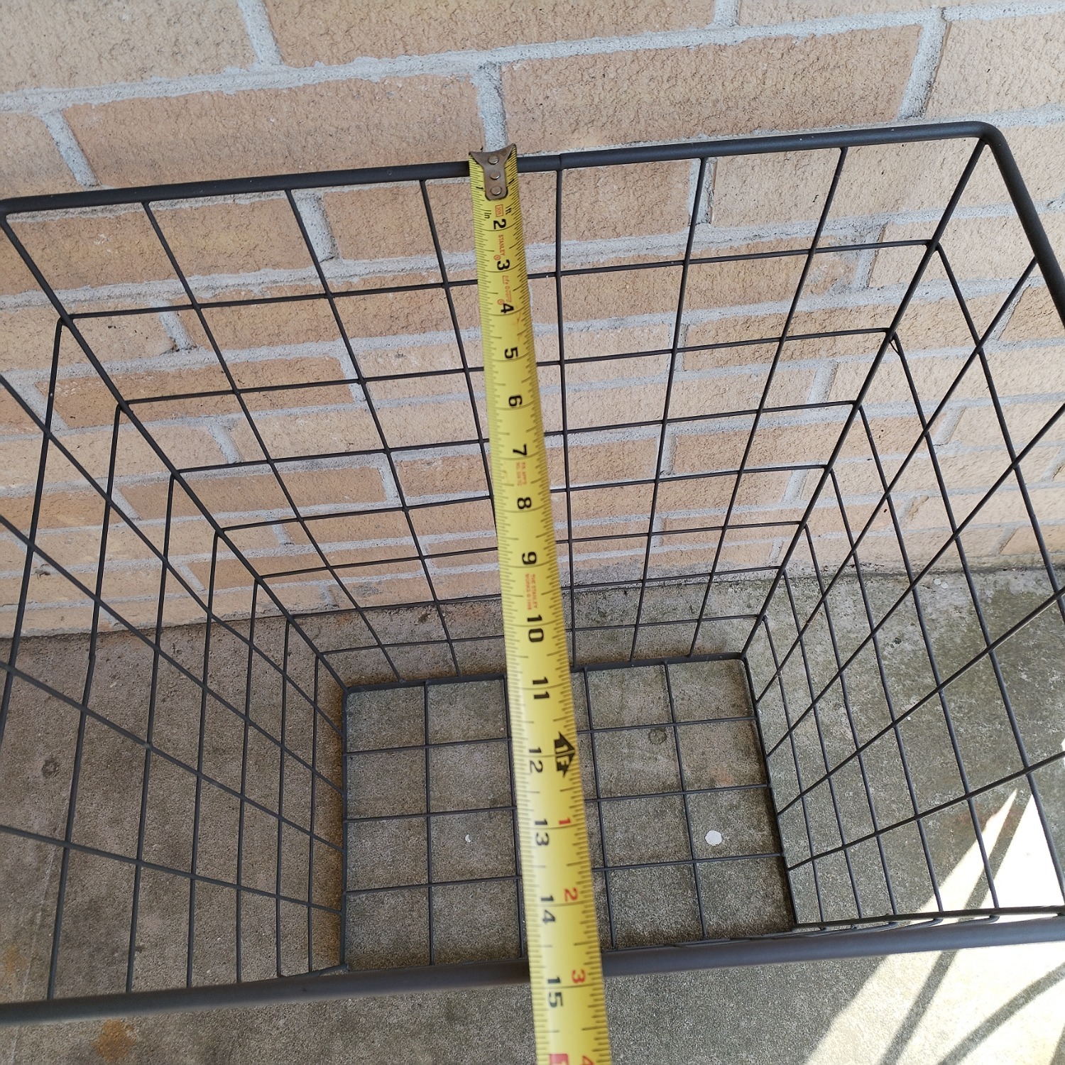 Heavy Duty Metal Basket Laundry - image-1