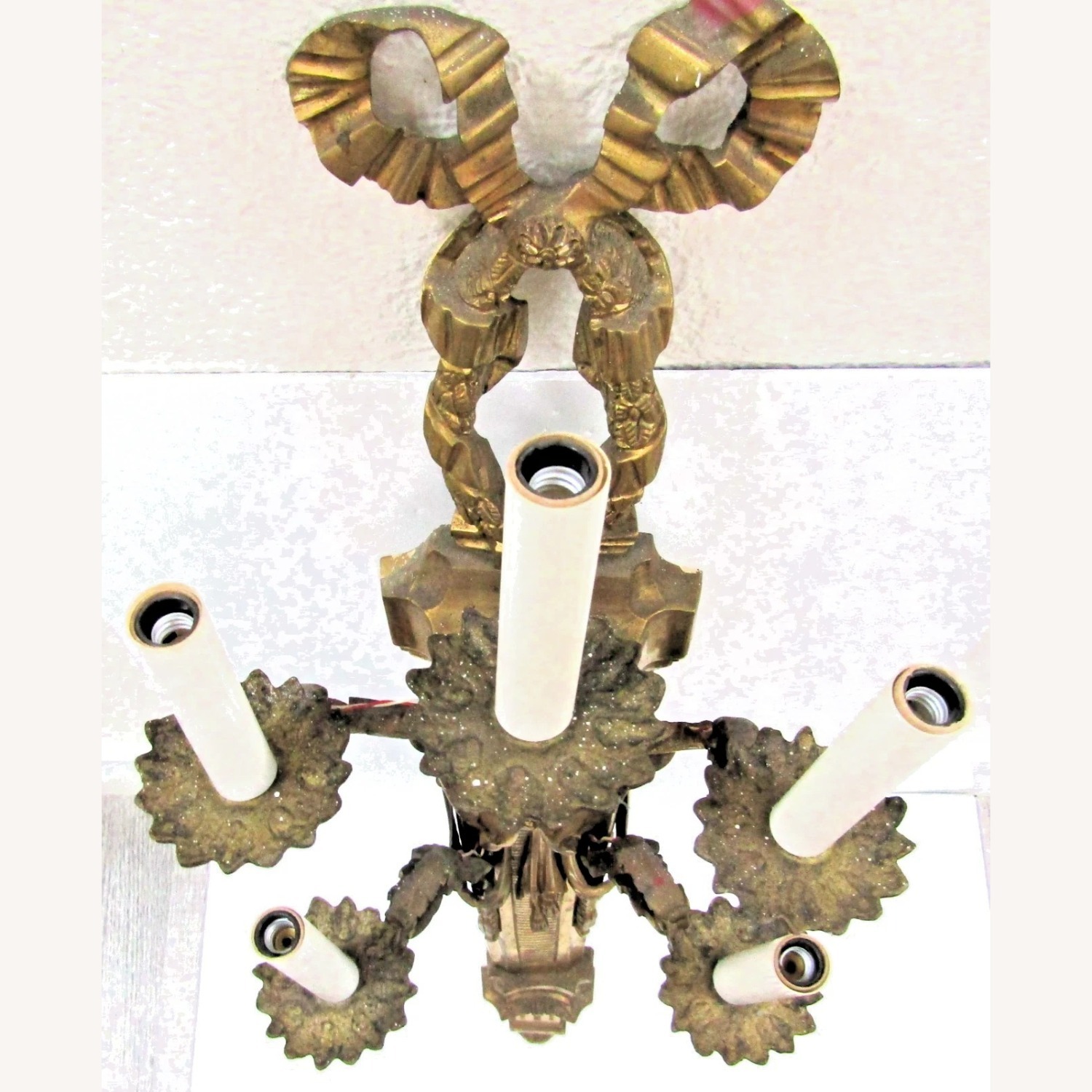 Antique French Gilt Bronze Wall Sconce - image-18