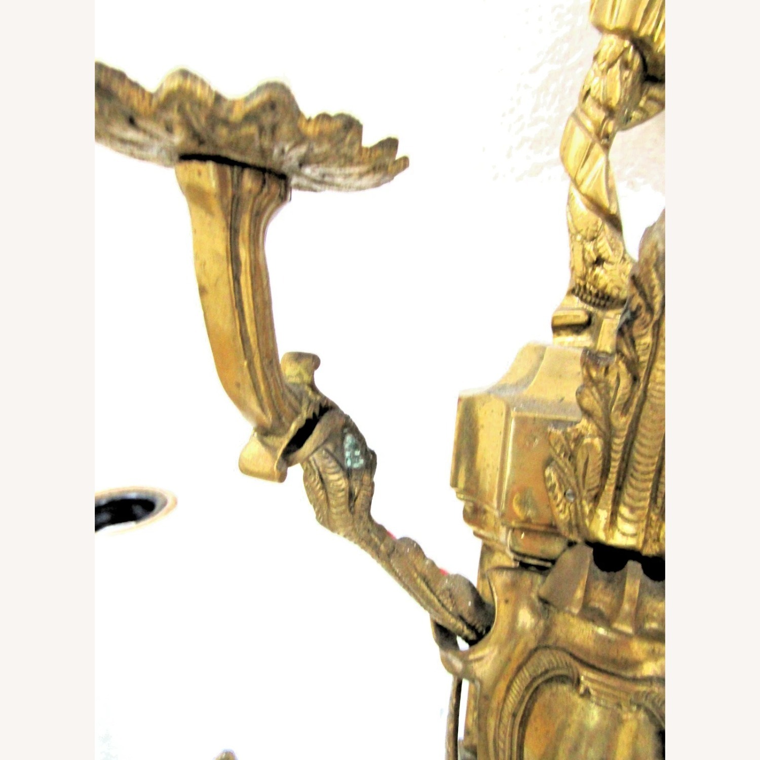 Antique French Gilt Bronze Wall Sconce - image-11